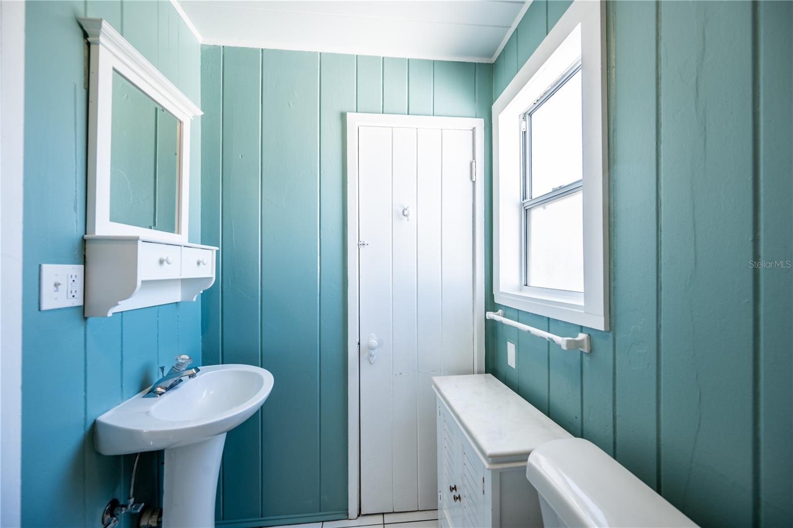 Image 30 of 31 For 115 124th Avenue W