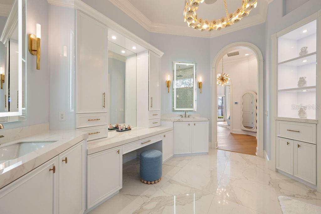 Image 31 of 72 For 6013 Greatwater Drive