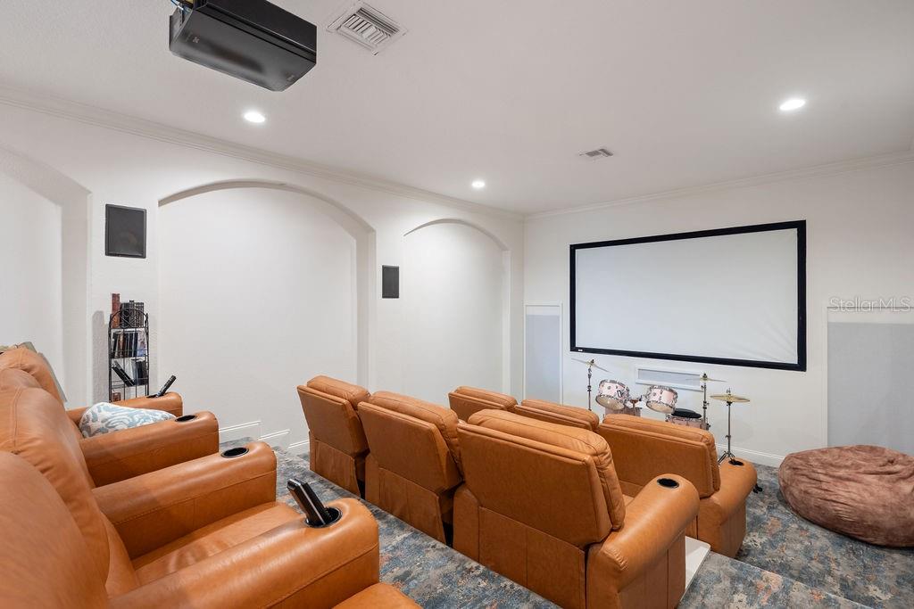 Image 33 of 72 For 6013 Greatwater Drive