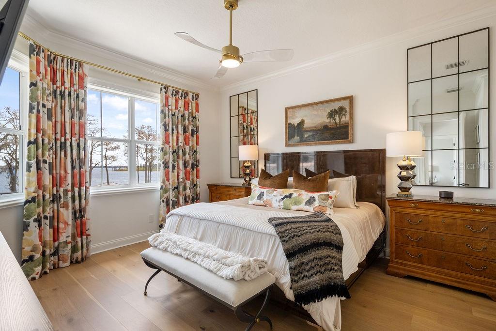 Image 39 of 72 For 6013 Greatwater Drive