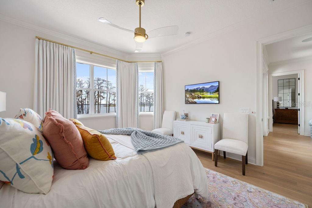 Image 41 of 72 For 6013 Greatwater Drive