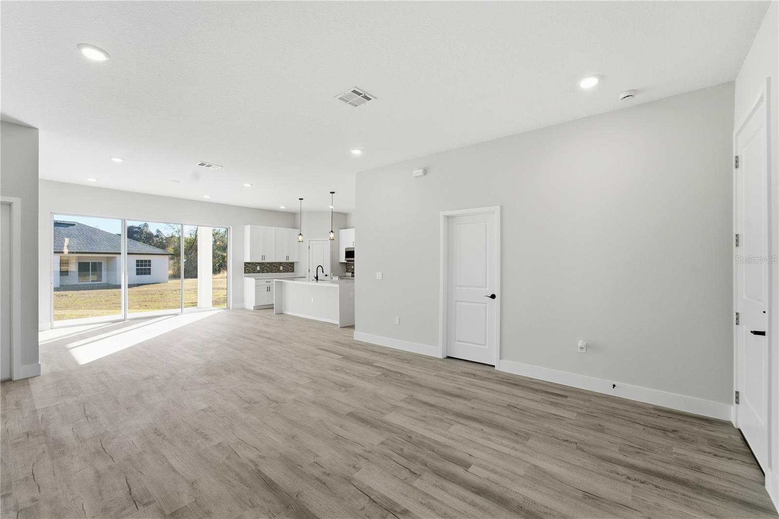 Image 9 of 35 For 13690 43rd Circle