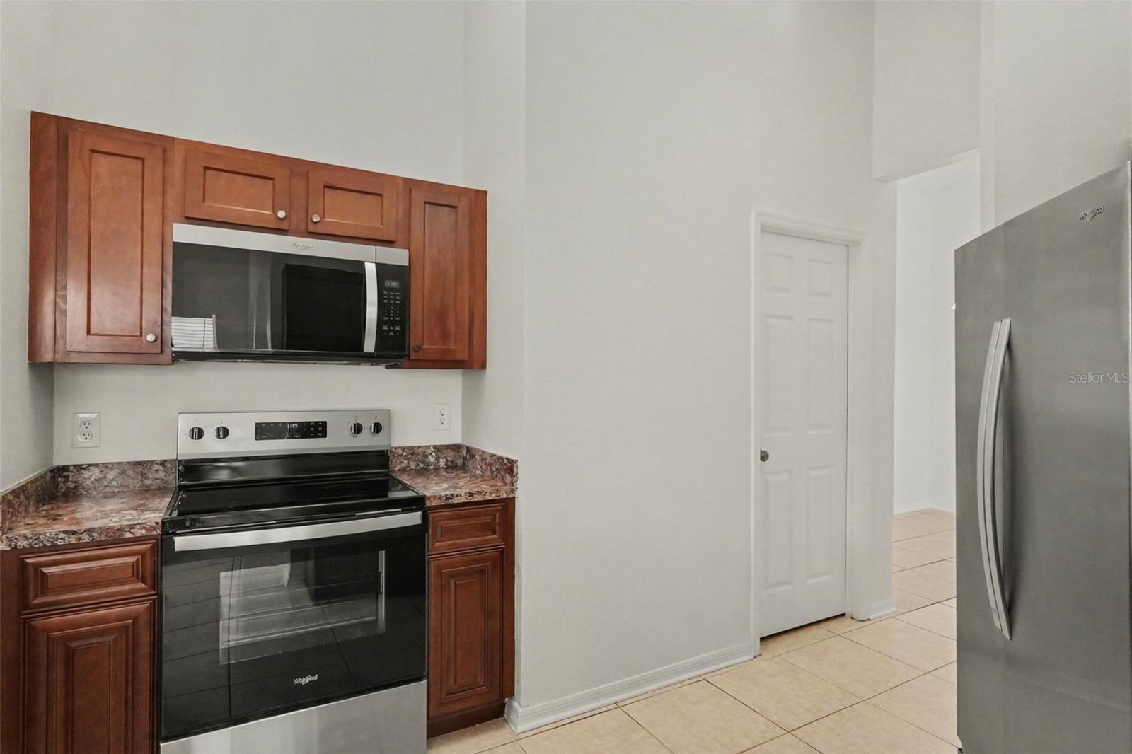 Image 14 of 26 For 350 Morning Creek Circle