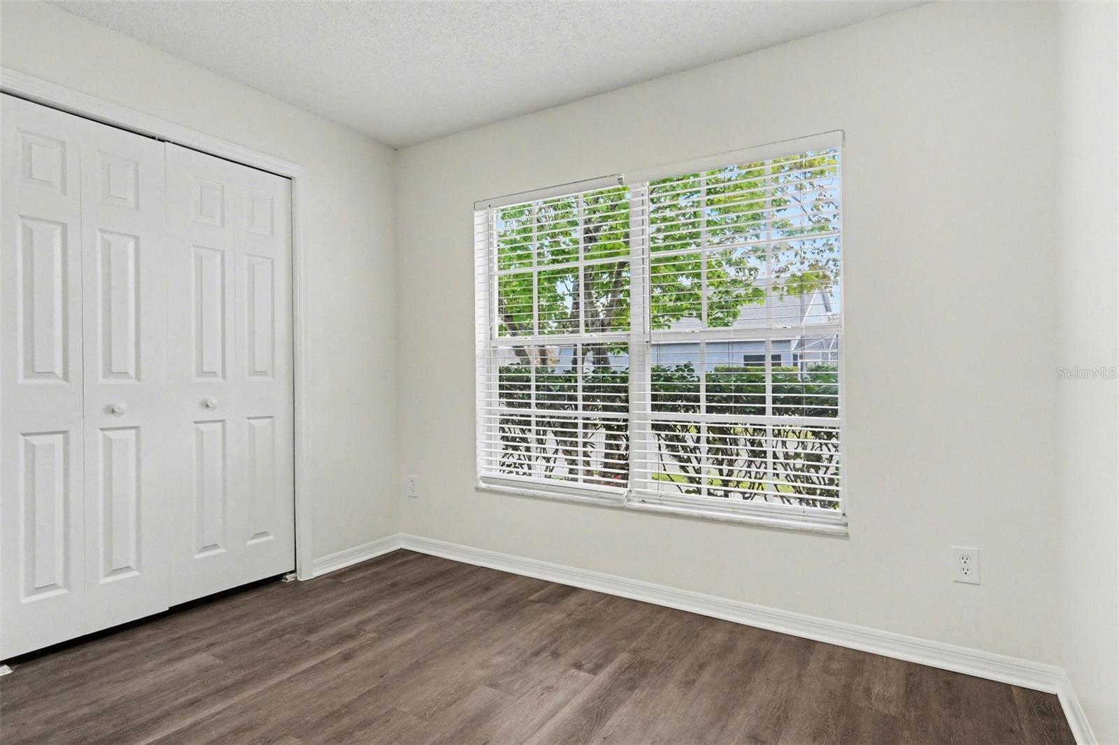 Image 17 of 26 For 350 Morning Creek Circle