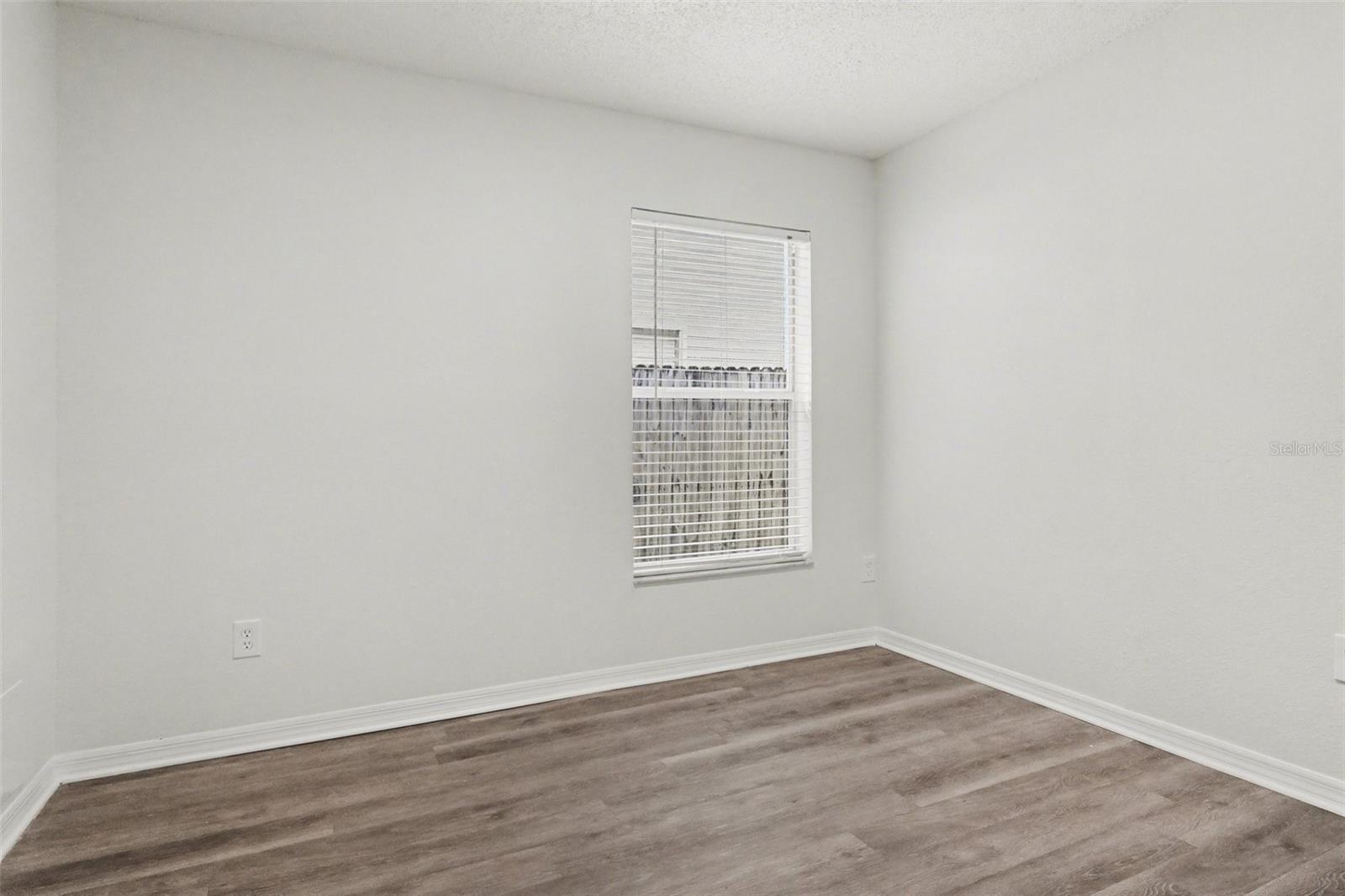 Image 19 of 26 For 350 Morning Creek Circle