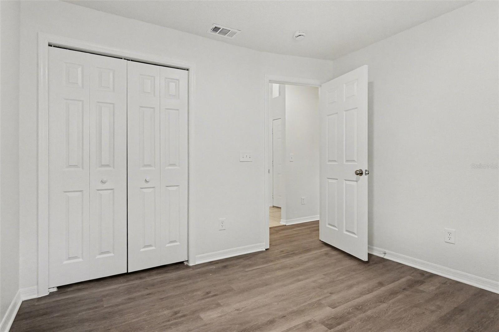 Image 20 of 26 For 350 Morning Creek Circle