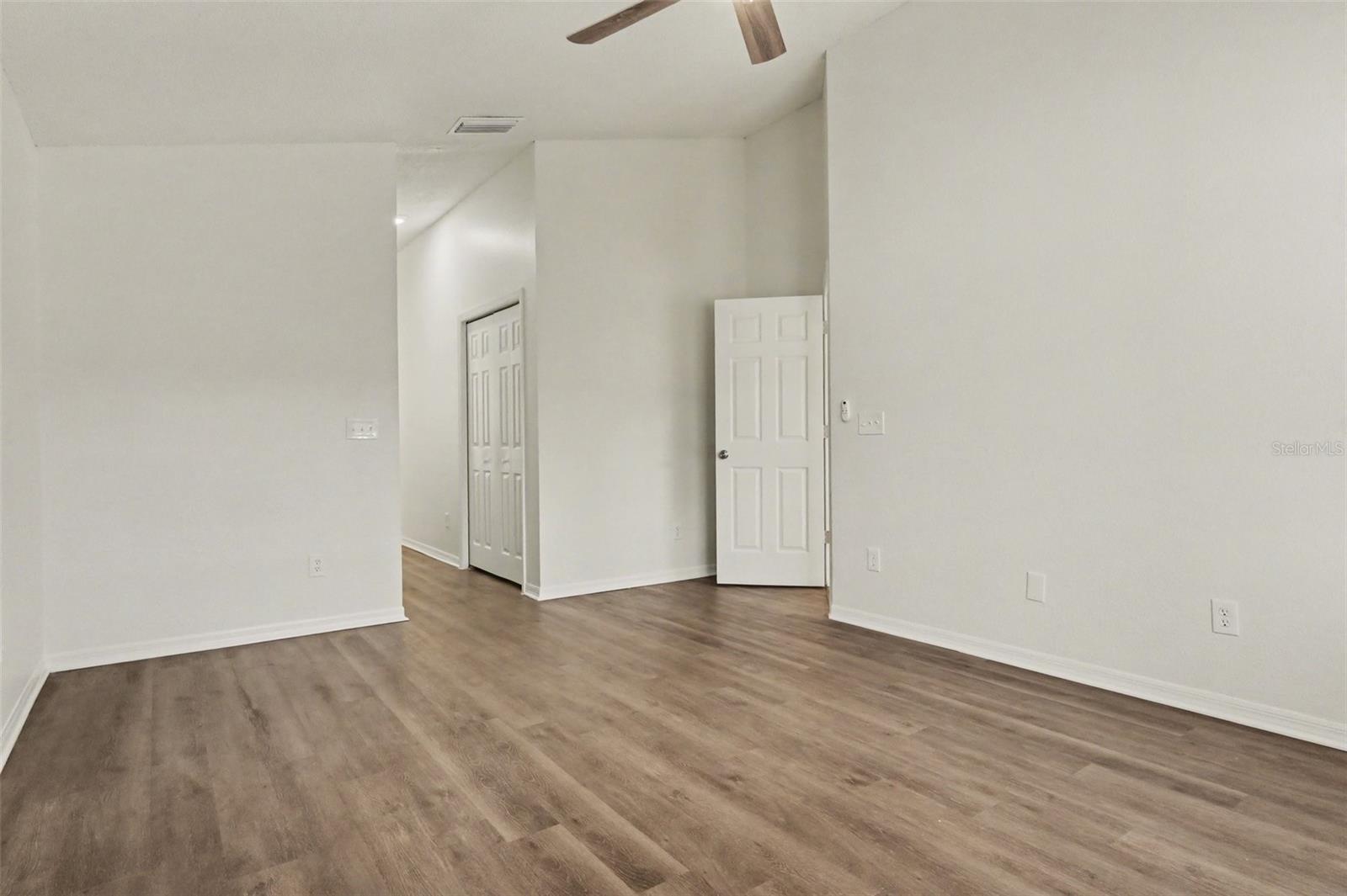 Image 22 of 26 For 350 Morning Creek Circle