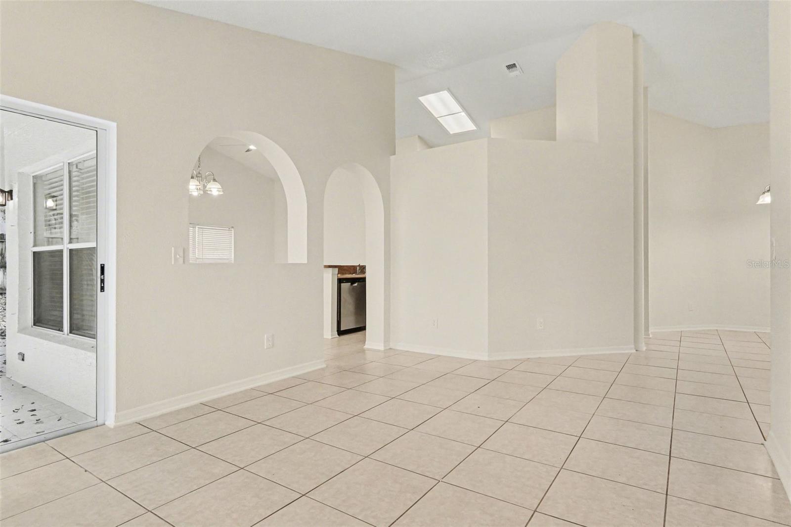 Image 8 of 26 For 350 Morning Creek Circle