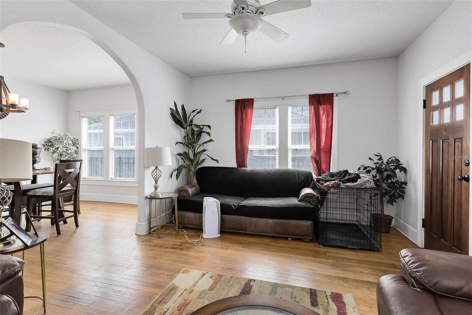 Image 15 of 27 For 1415 Amelia Street