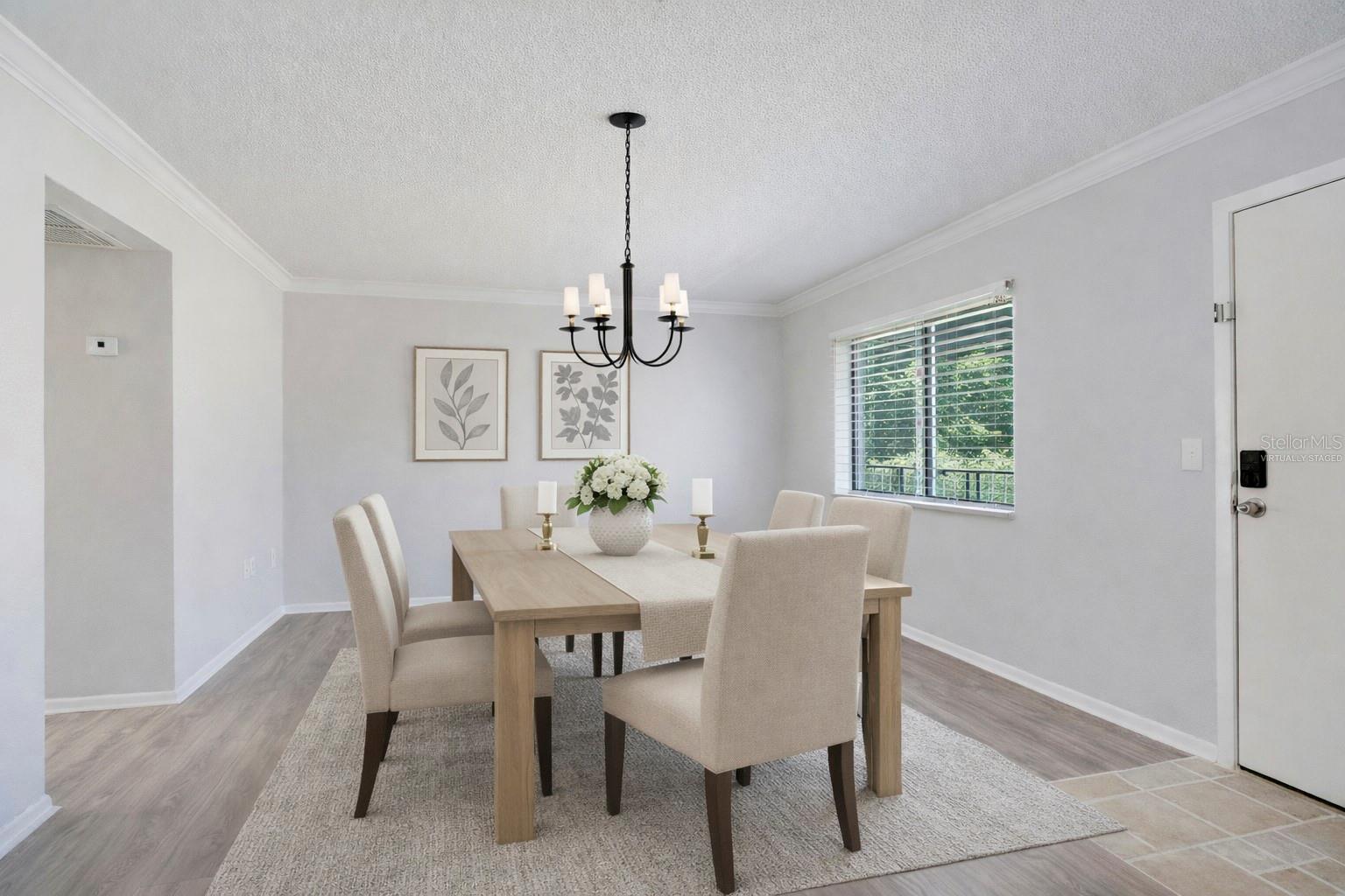 Image 3 of 25 For 129 Blue Point Way 340