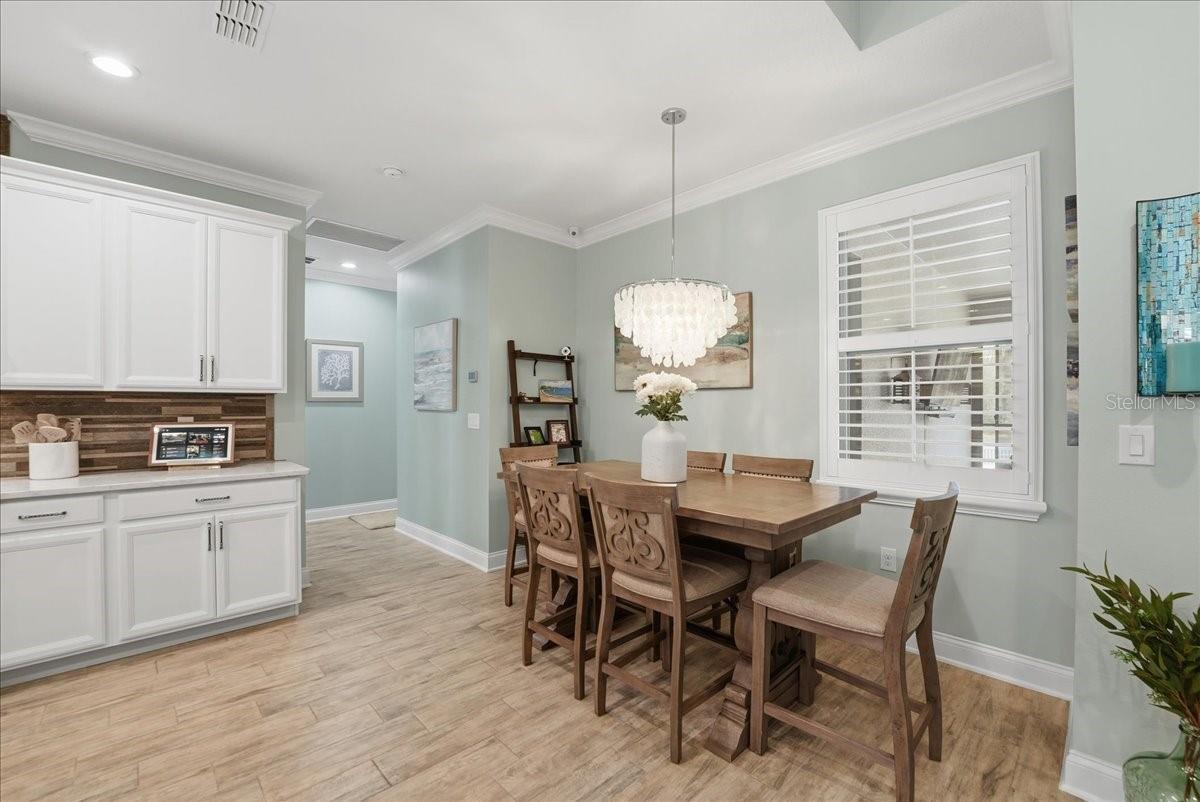 Listing photo id 19 for 688 Fosters Grove Loop