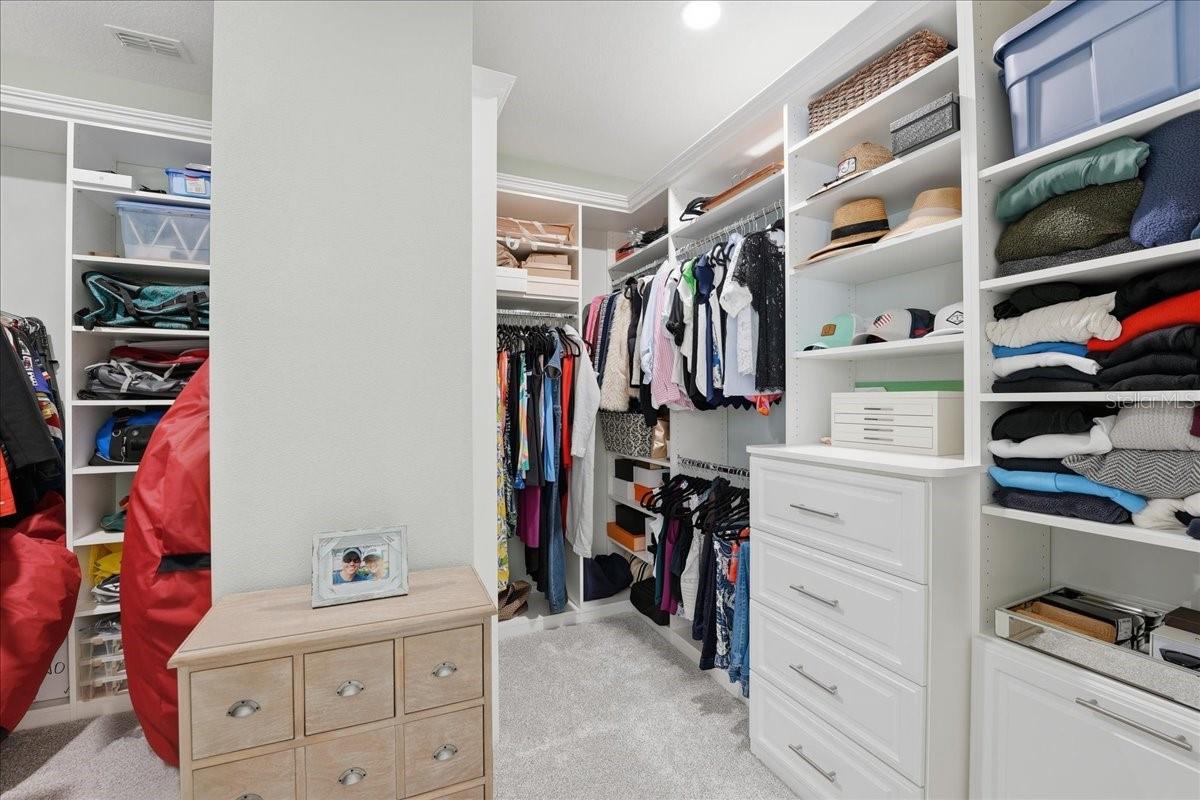 Listing photo id 26 for 688 Fosters Grove Loop