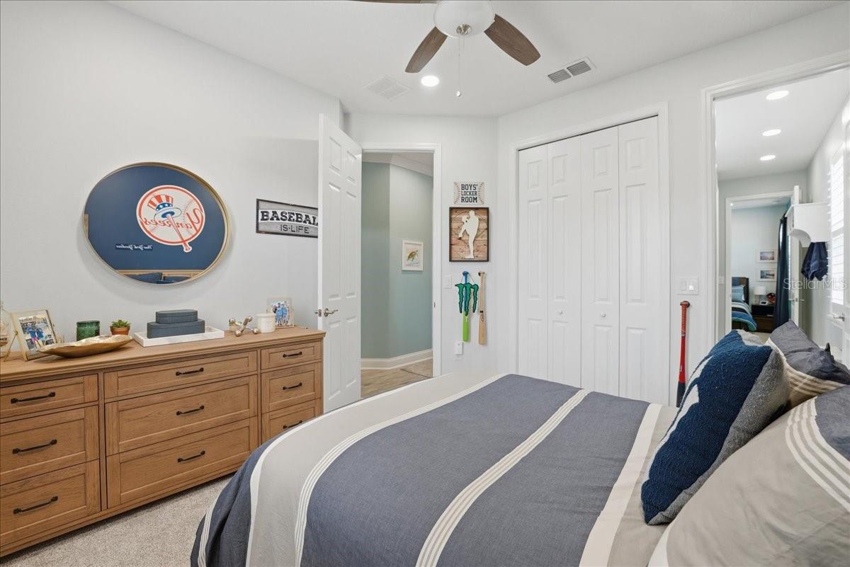 Listing photo id 30 for 688 Fosters Grove Loop