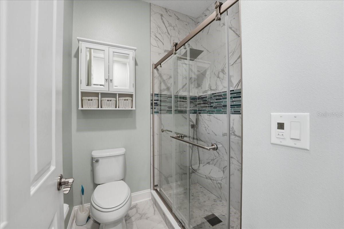 Listing photo id 32 for 688 Fosters Grove Loop