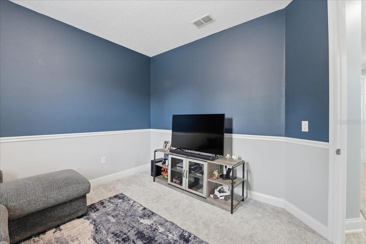 Listing photo id 37 for 688 Fosters Grove Loop