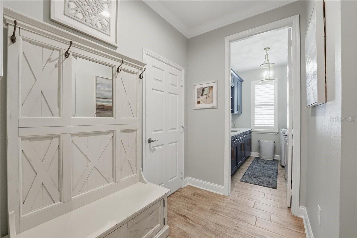 Listing photo id 38 for 688 Fosters Grove Loop