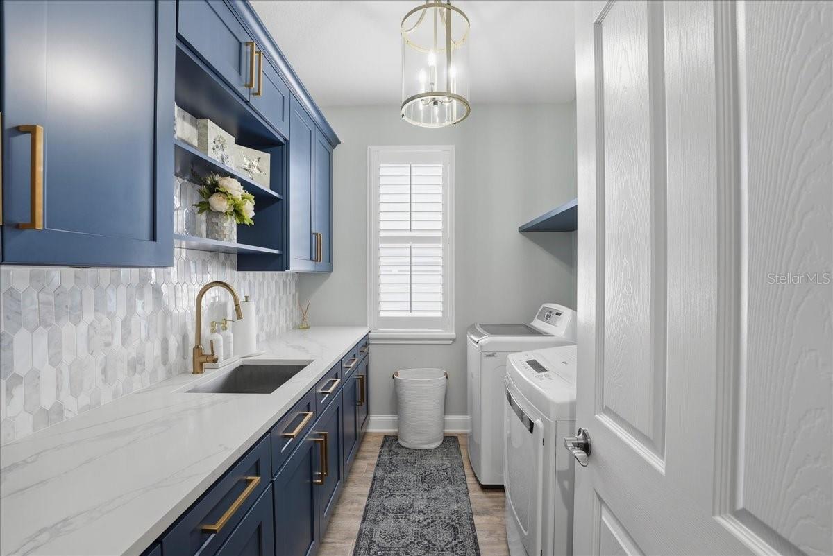 Listing photo id 39 for 688 Fosters Grove Loop