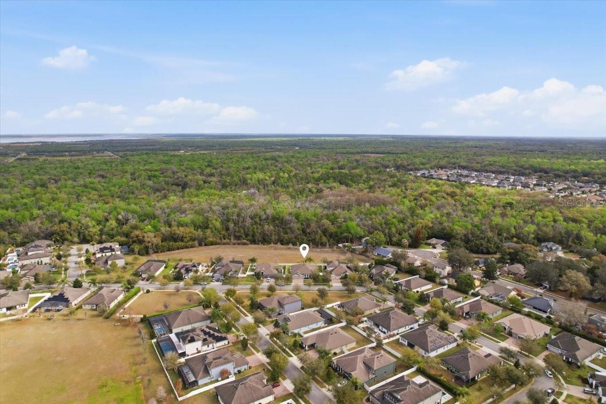 Listing photo id 50 for 688 Fosters Grove Loop