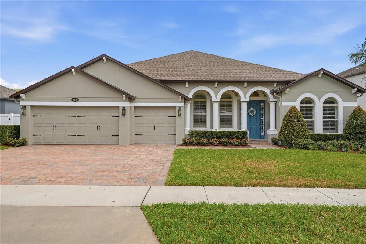 Listing photo id 4 for 688 Fosters Grove Loop