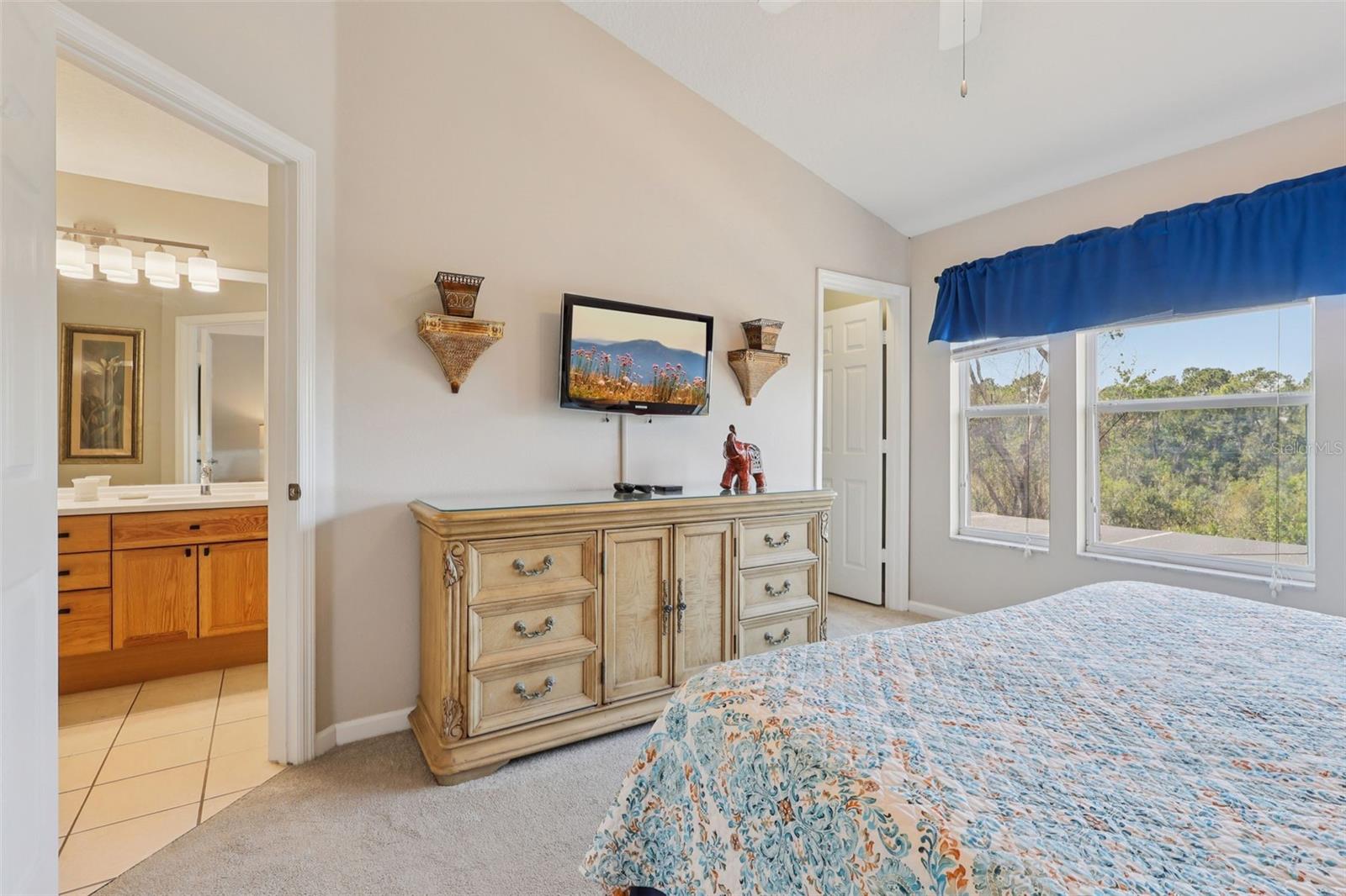 Image 24 of 48 For 2346 Silver Palm Drive