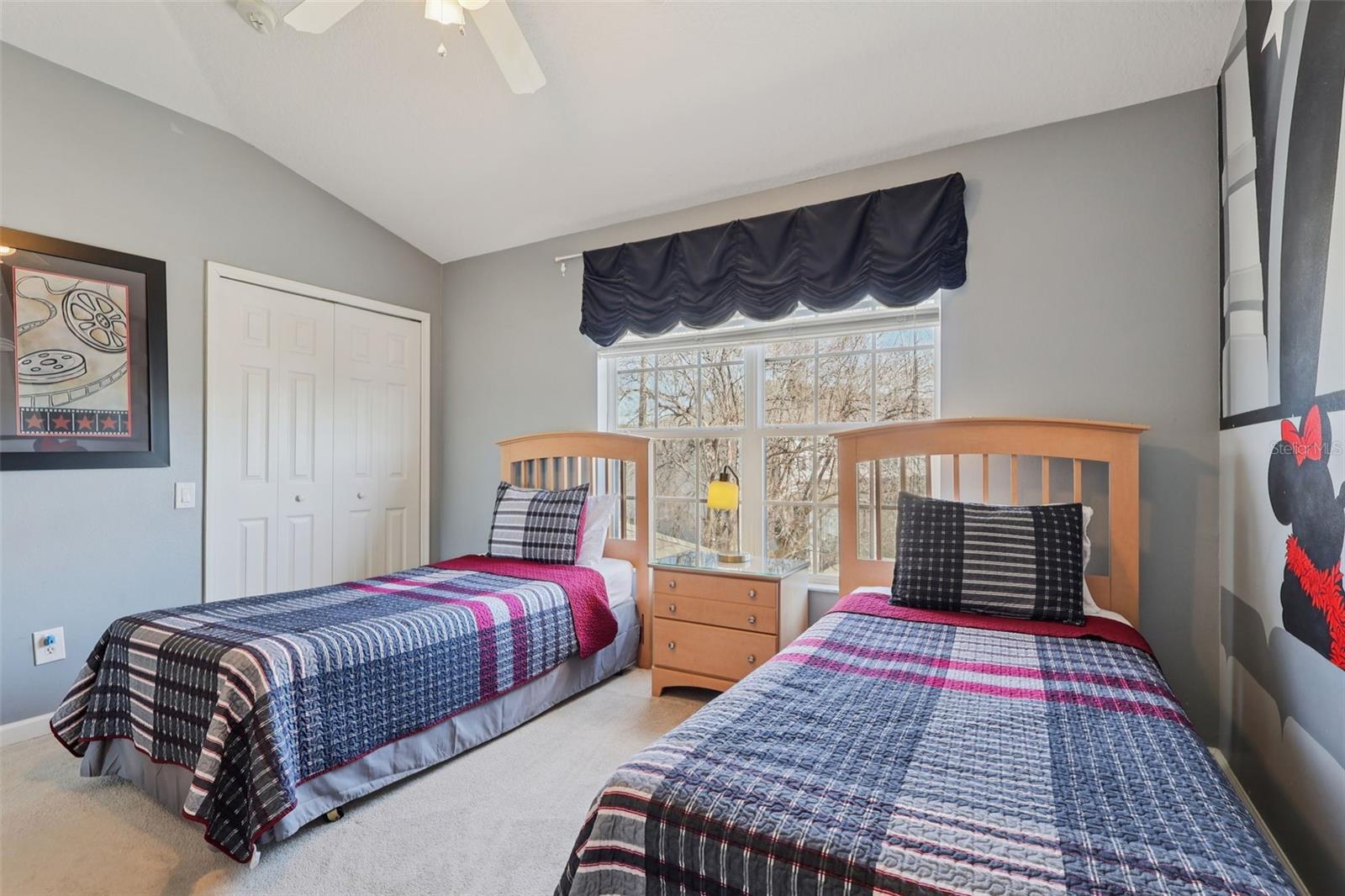 Image 29 of 48 For 2346 Silver Palm Drive