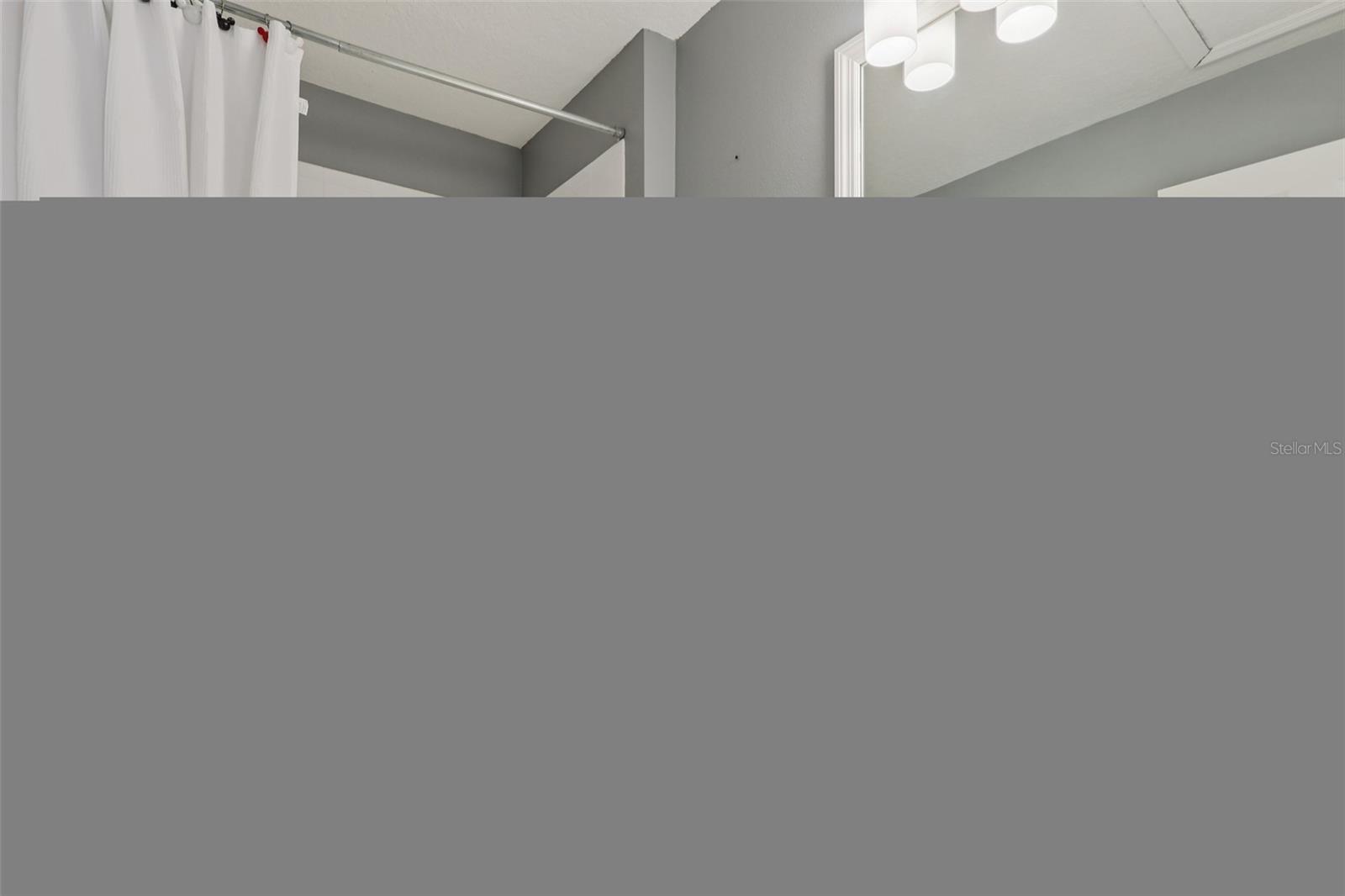 Image 31 of 48 For 2346 Silver Palm Drive