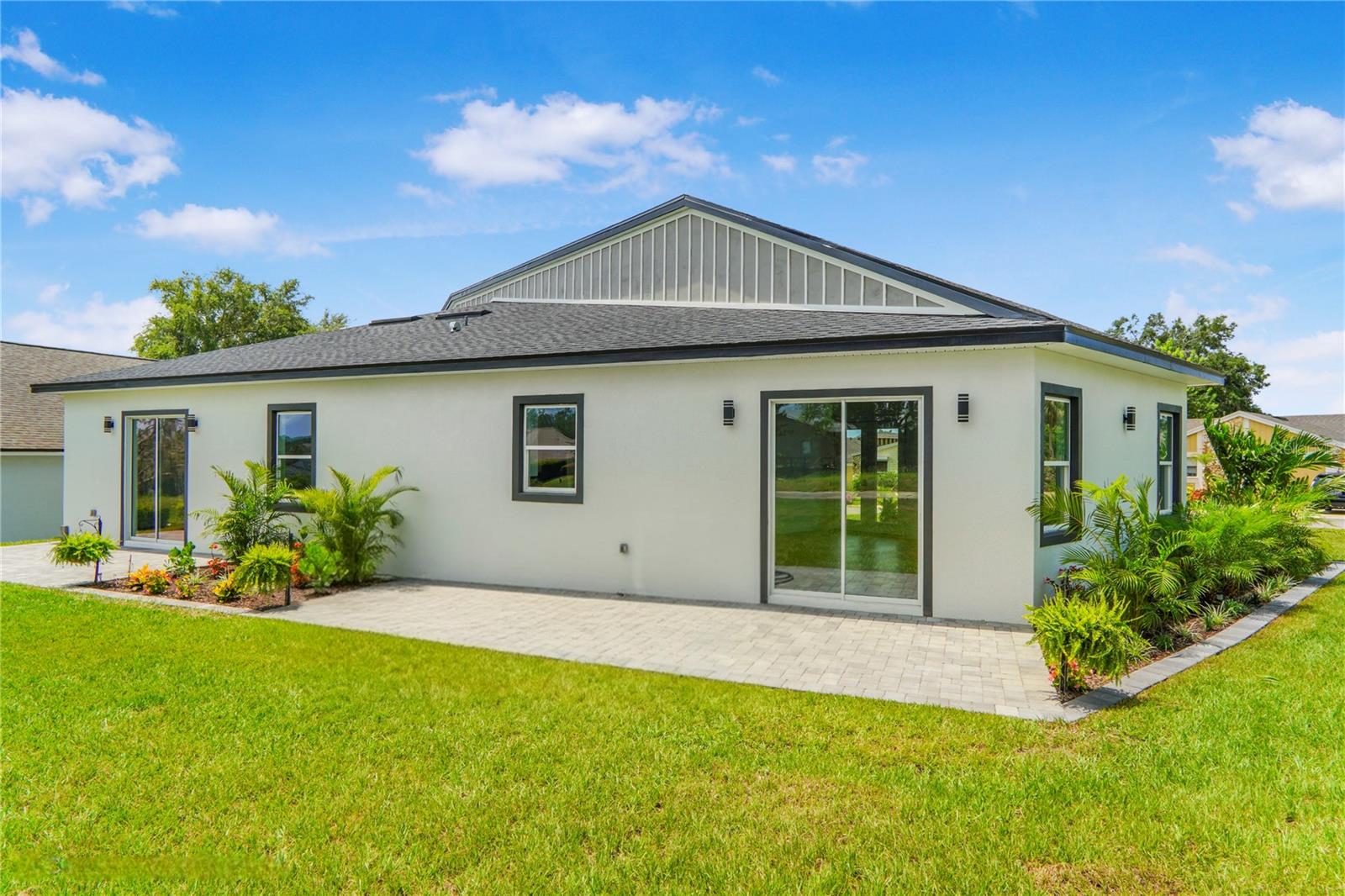 Image 38 of 54 For 1006 Linkside Court