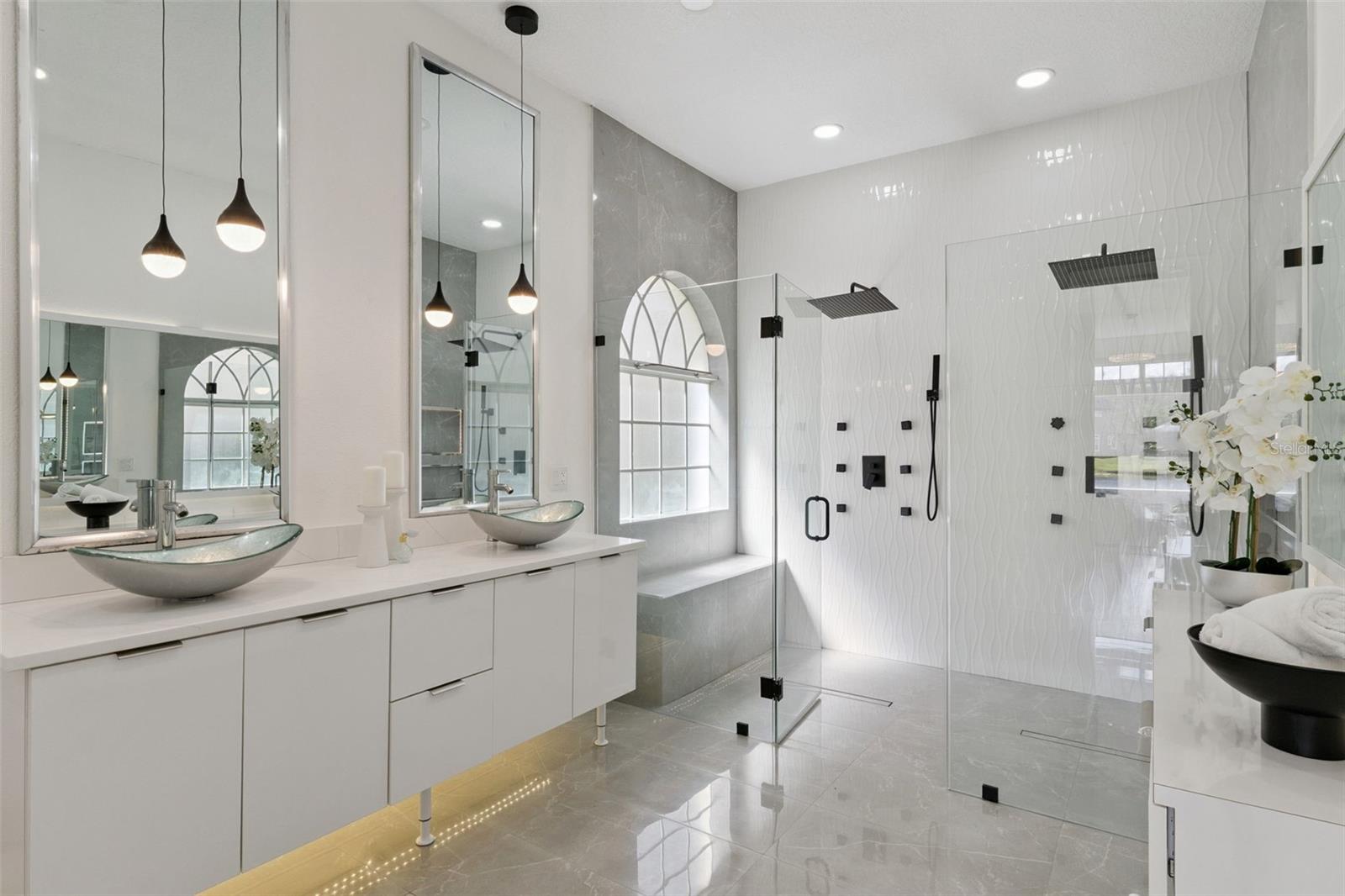 Image 29 of 52 For 16138 Bristol Lake Circle