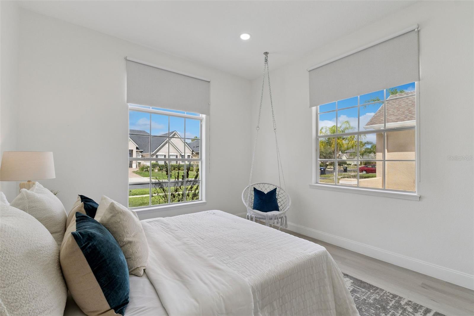 Image 31 of 52 For 16138 Bristol Lake Circle