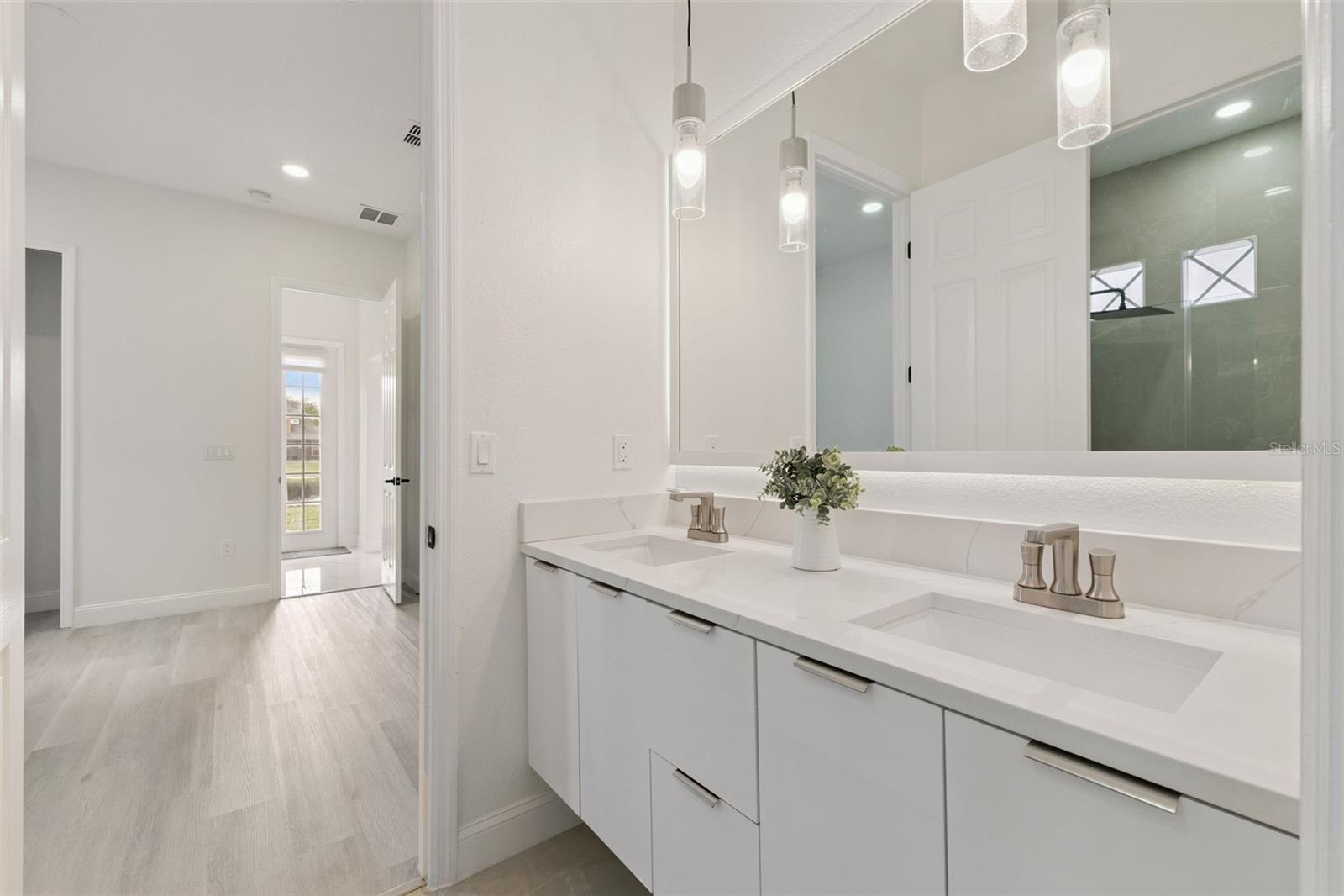 Image 36 of 52 For 16138 Bristol Lake Circle