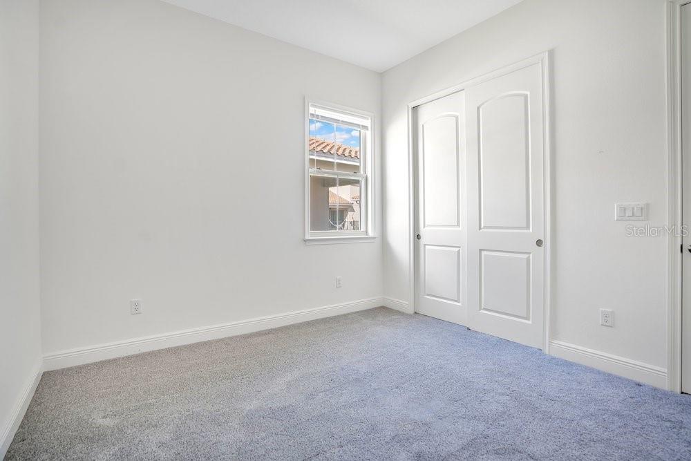 Listing photo id 11 for 13527 Padstow Place