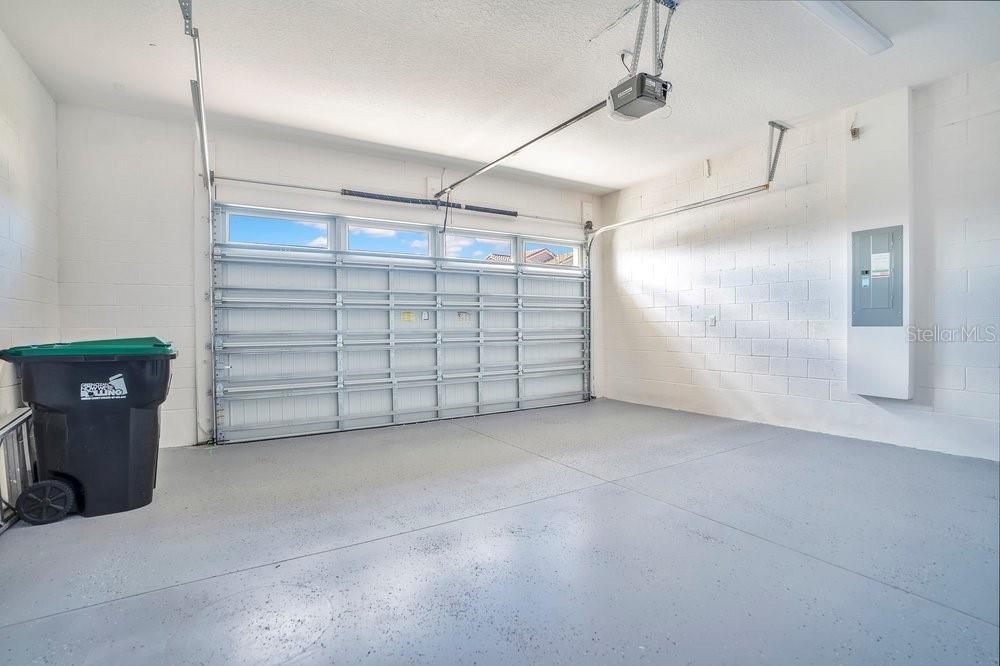 Listing photo id 18 for 13527 Padstow Place