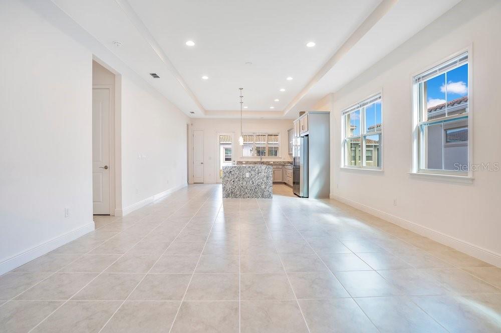 Listing photo id 33 for 13527 Padstow Place