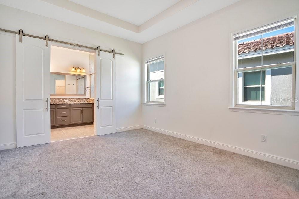 Listing photo id 37 for 13527 Padstow Place