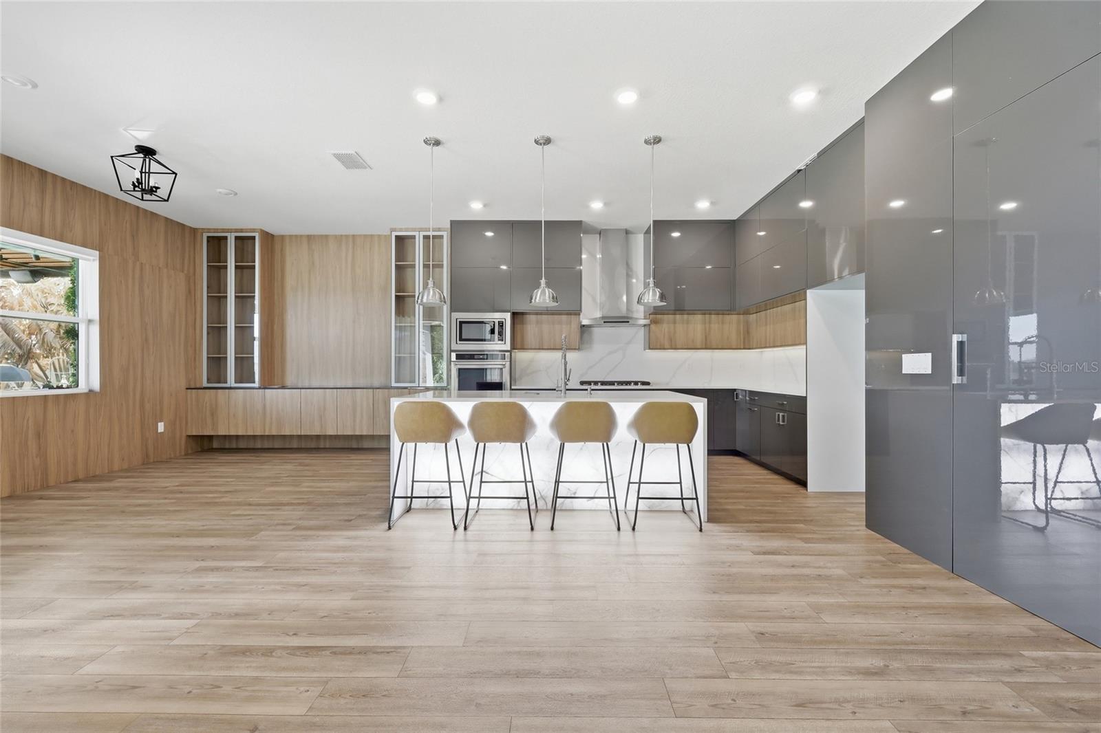 Image 22 of 77 For 13384 Panama Beach Court