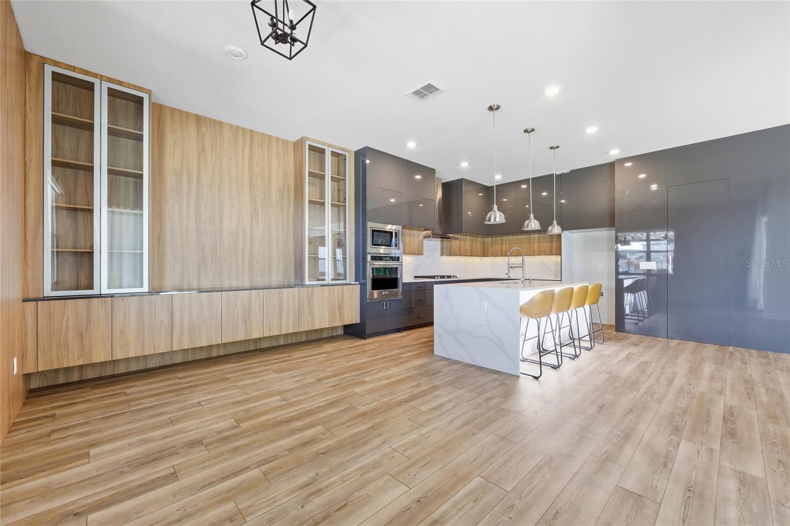 Image 27 of 77 For 13384 Panama Beach Court