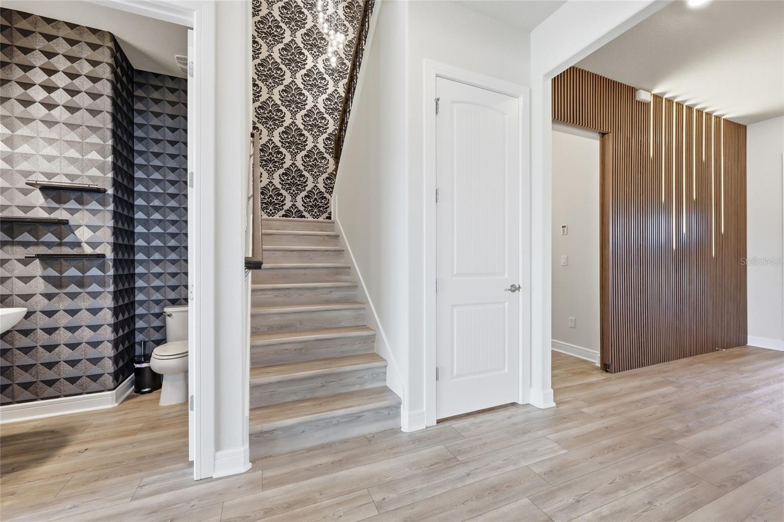 Image 31 of 77 For 13384 Panama Beach Court