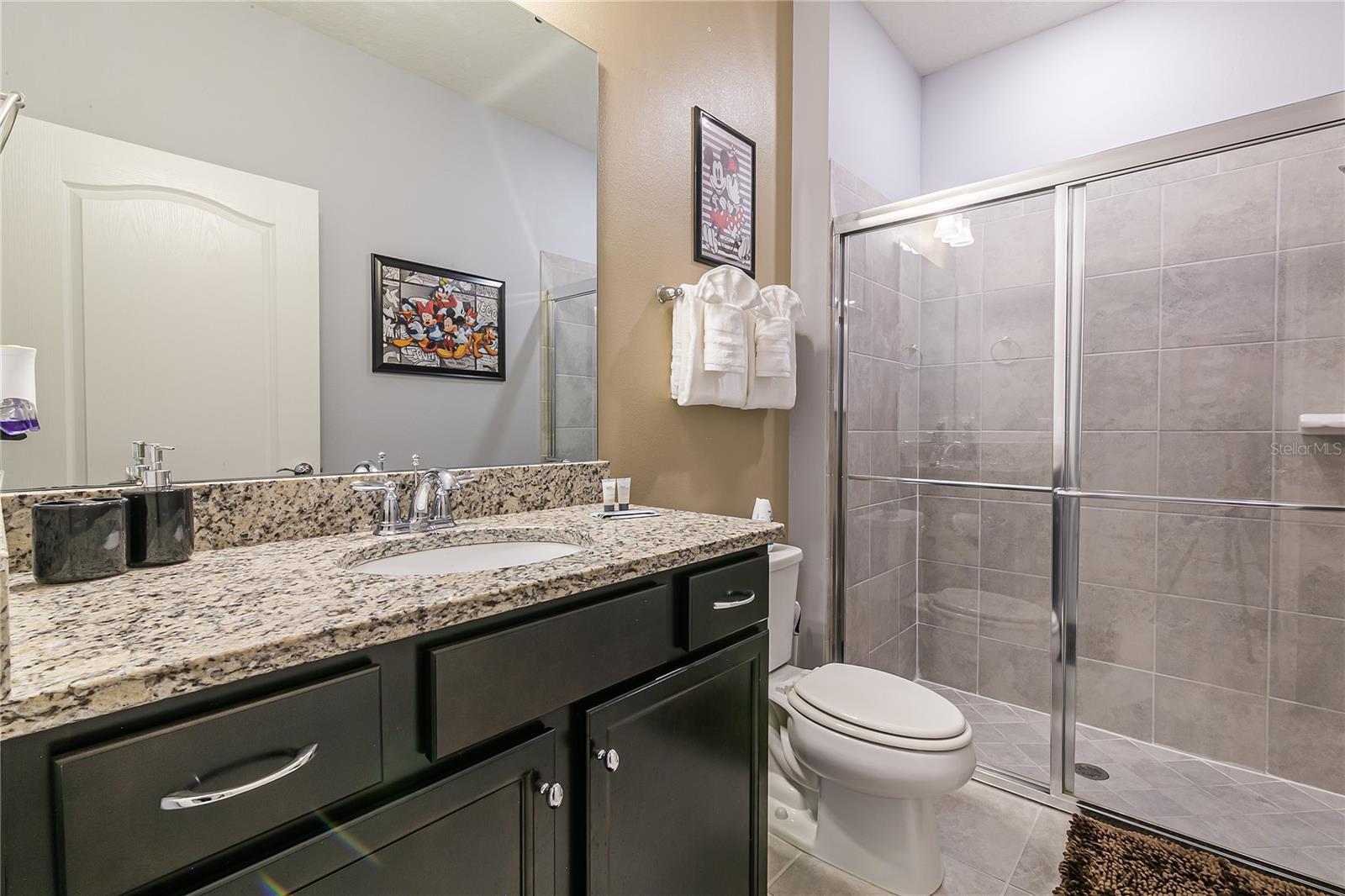 Image 22 of 59 For 7451 Oakmoss Loop