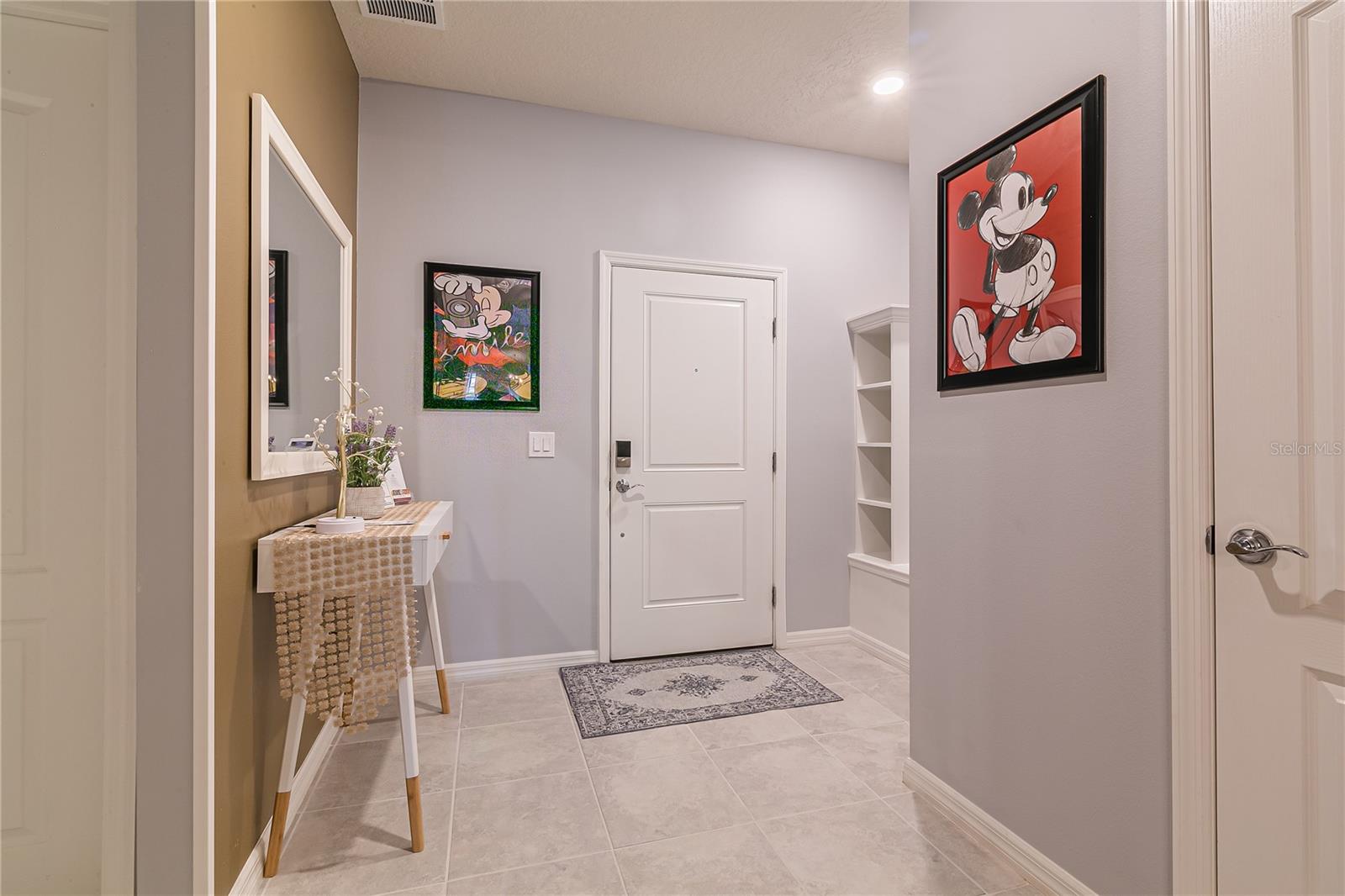 Image 32 of 59 For 7451 Oakmoss Loop