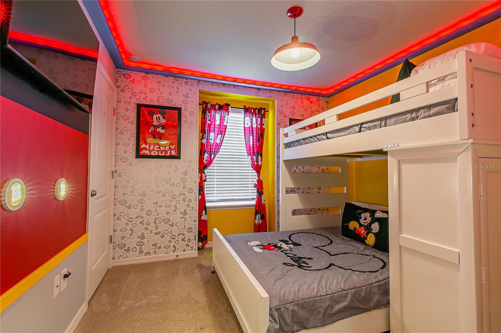 Image 50 of 59 For 7451 Oakmoss Loop