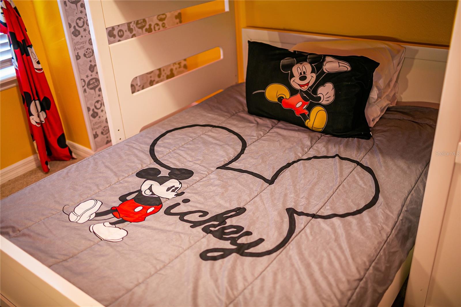 Image 52 of 59 For 7451 Oakmoss Loop