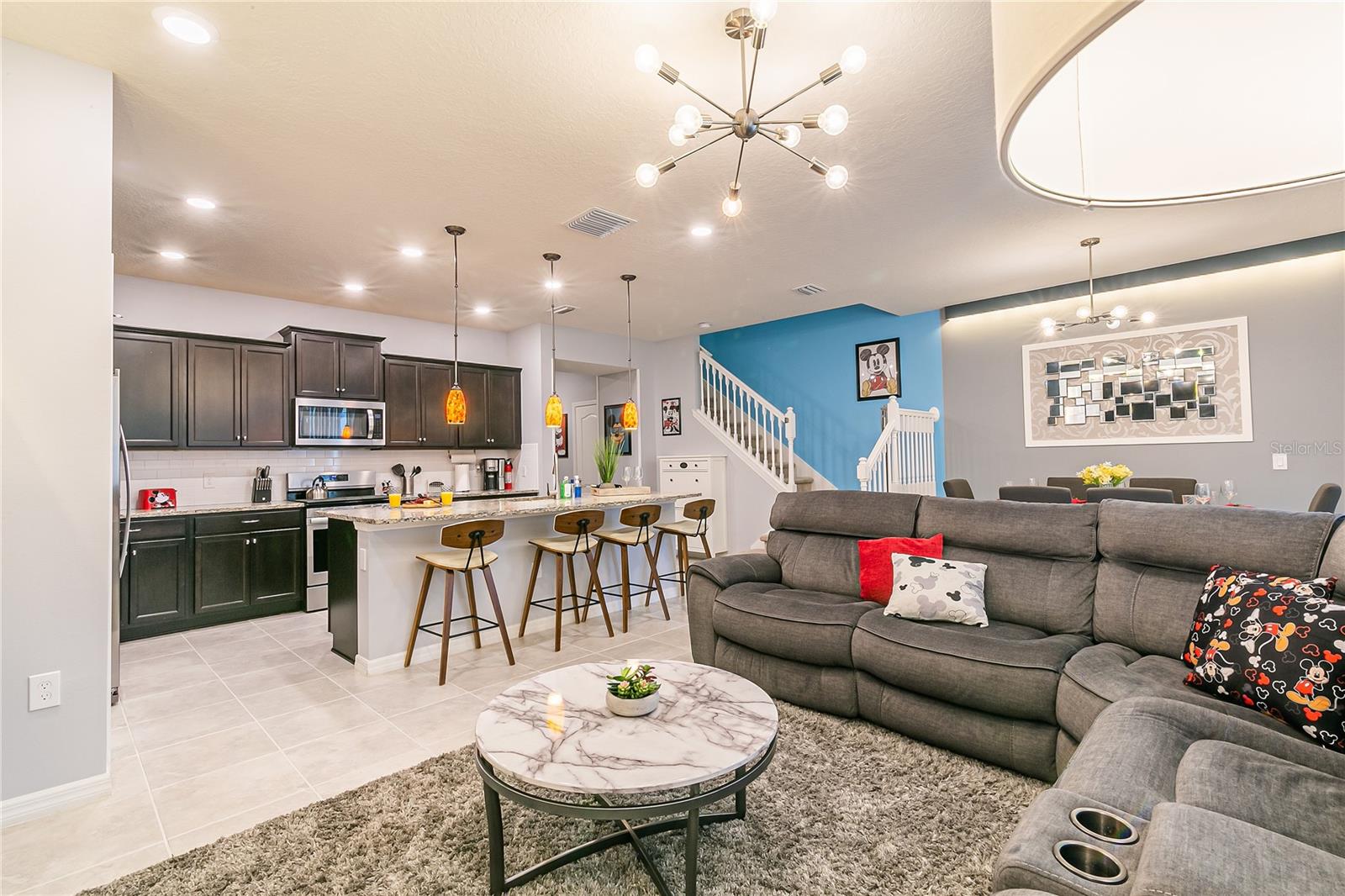 Image 6 of 59 For 7451 Oakmoss Loop