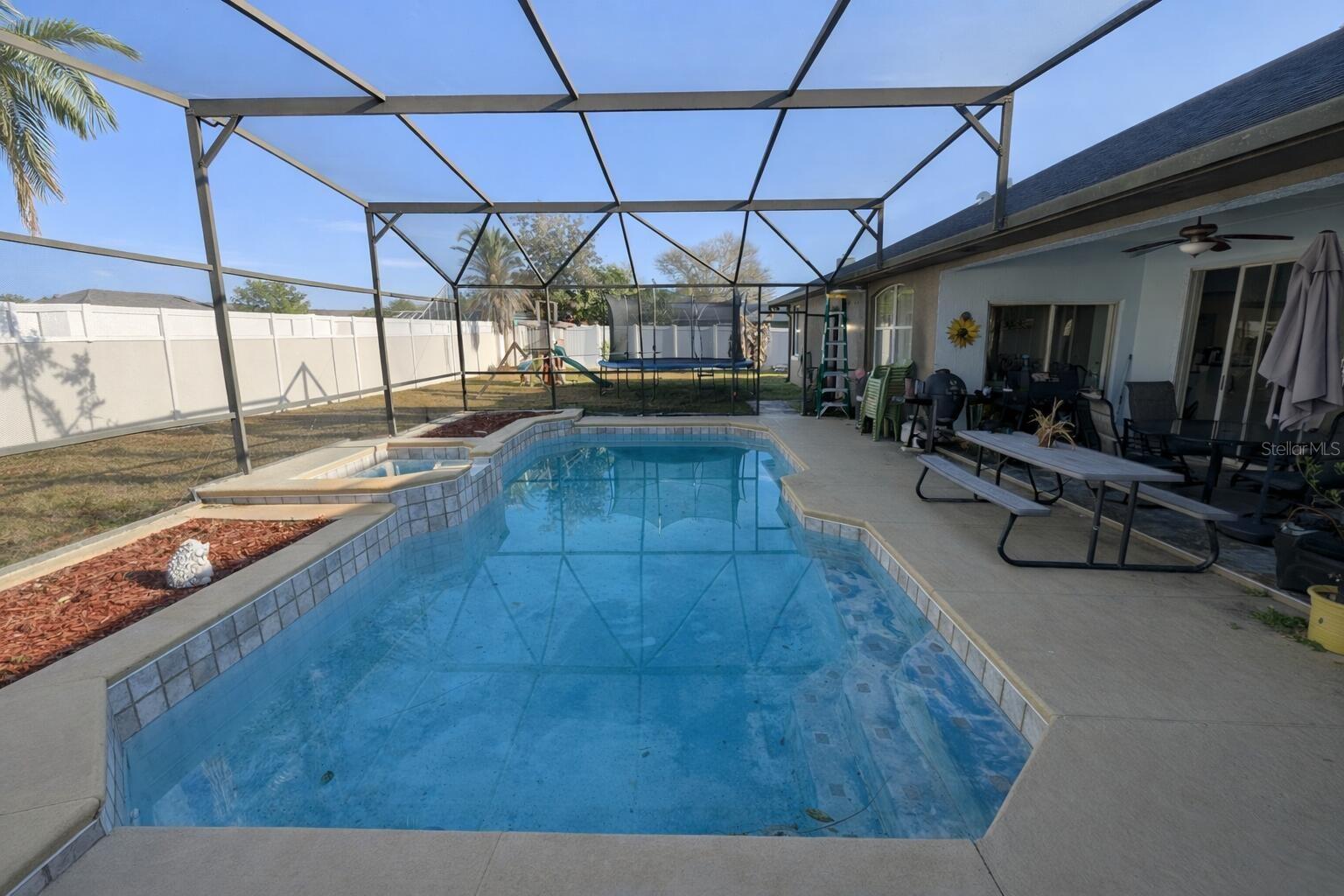 Image 16 of 19 For 8044 Canyon Lake Circle