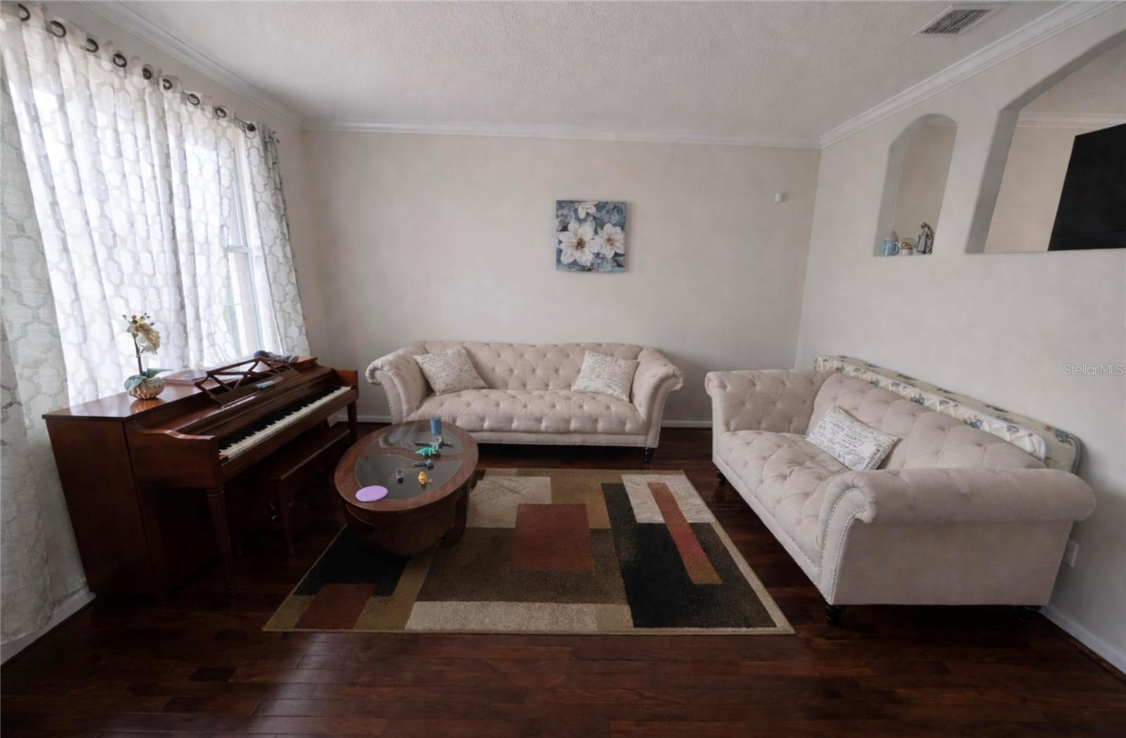 Image 5 of 19 For 8044 Canyon Lake Circle