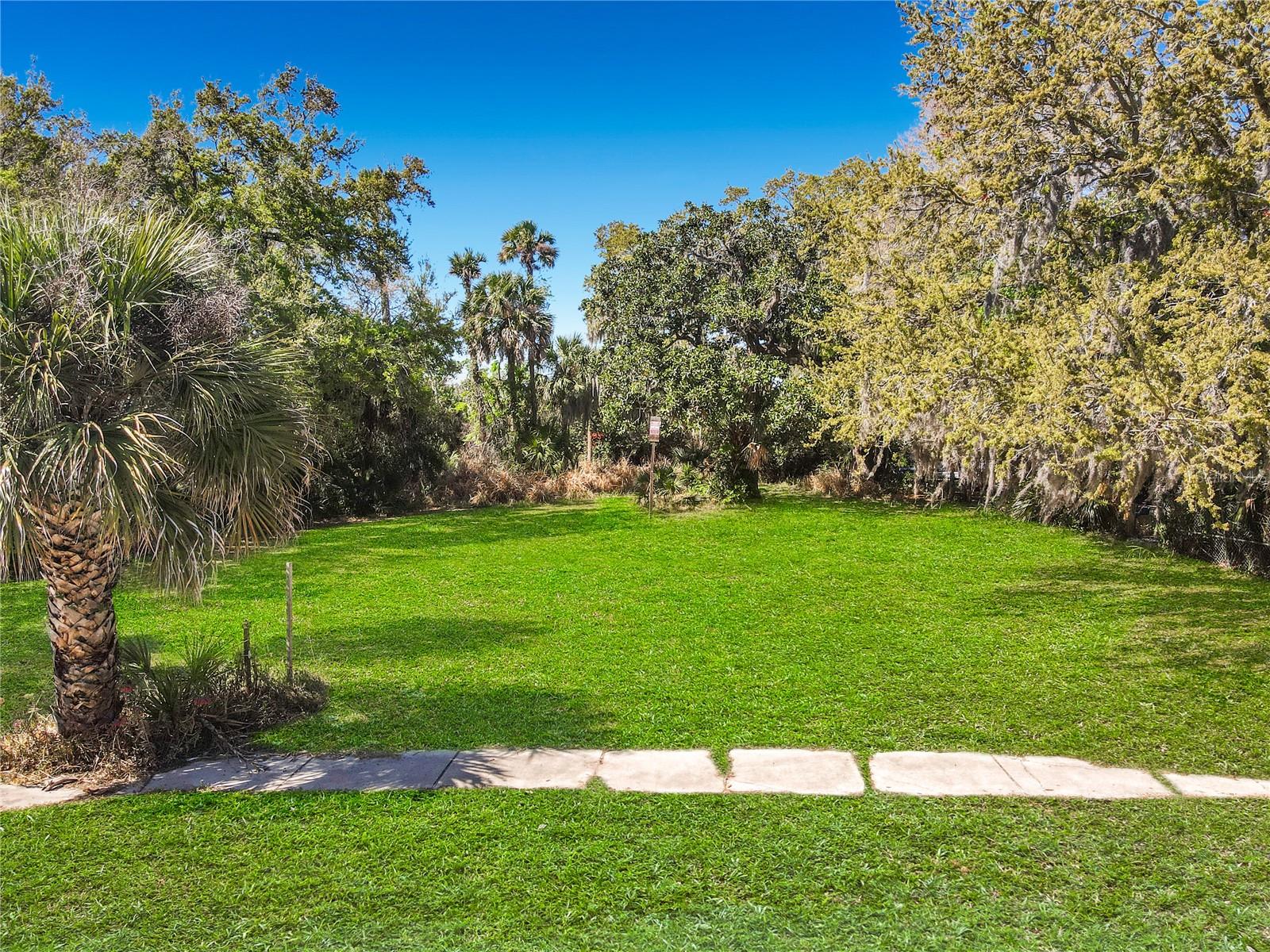 Image 4 of 19 For 540 North Street