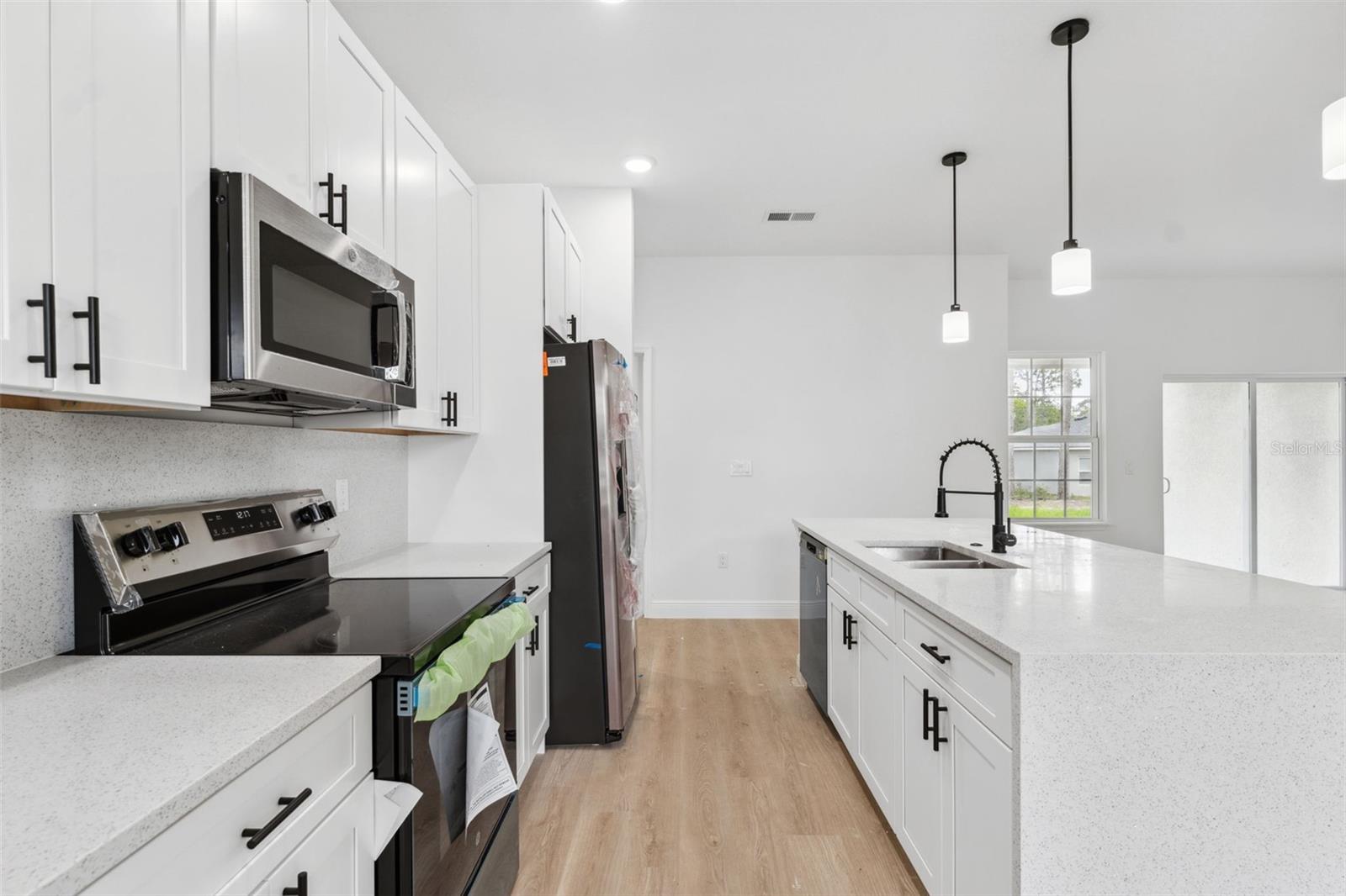 Image 16 of 33 For 14930 66th Avenue Road