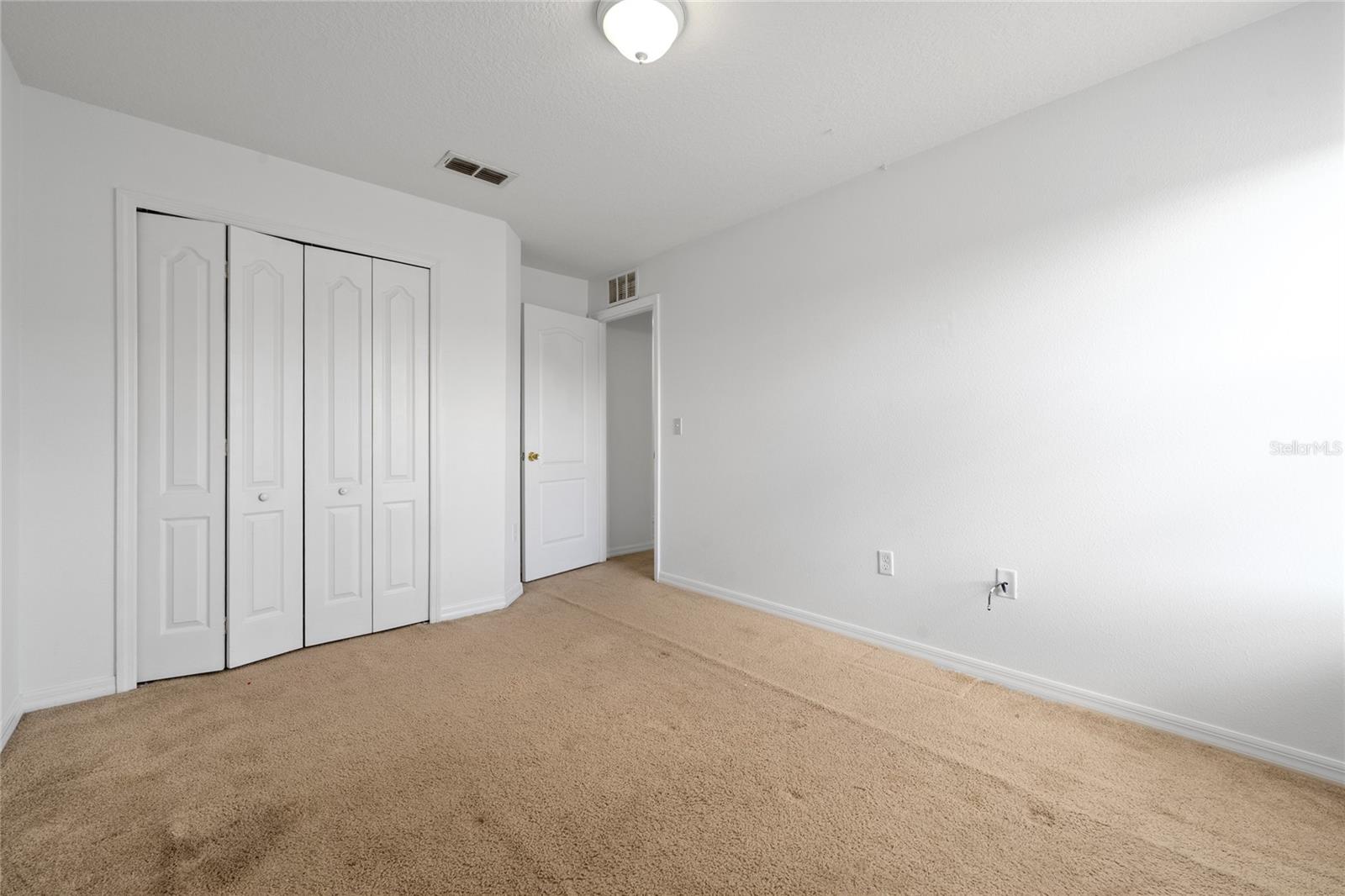 Image 17 of 26 For 1704 Buckeye Falls Way