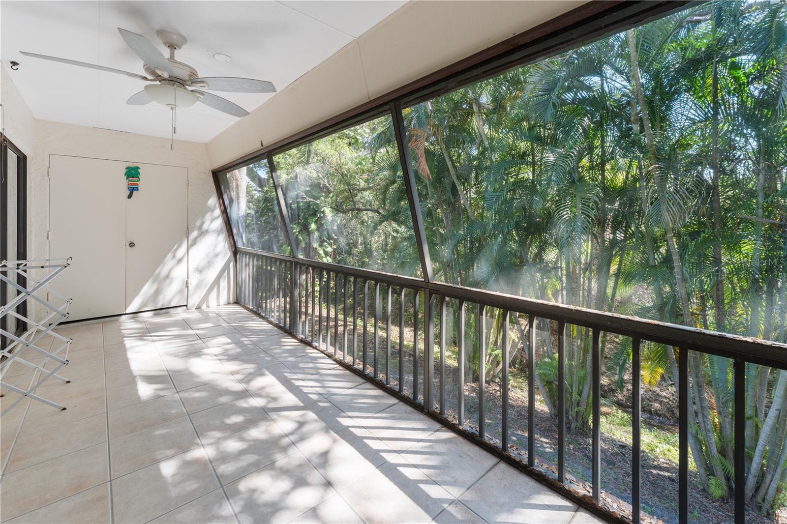 Image 11 of 32 For 4574 Ringwood Meadow 4