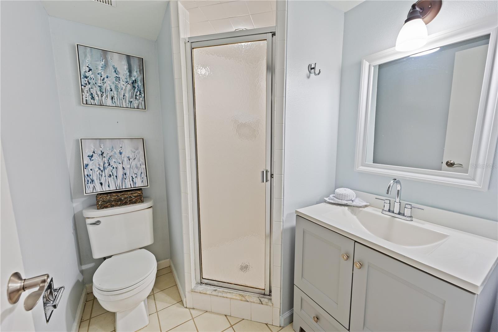 Image 16 of 32 For 4574 Ringwood Meadow 4