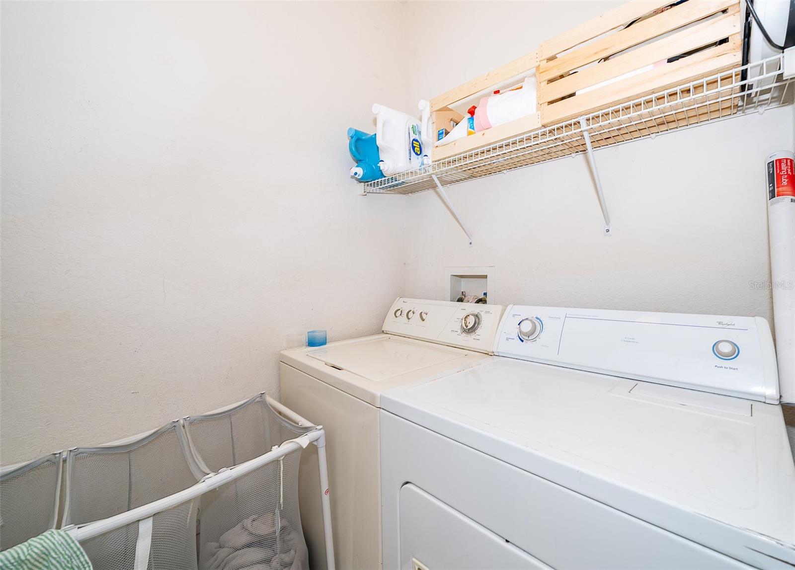 Image 16 of 20 For 3707 Conroy Road 1715